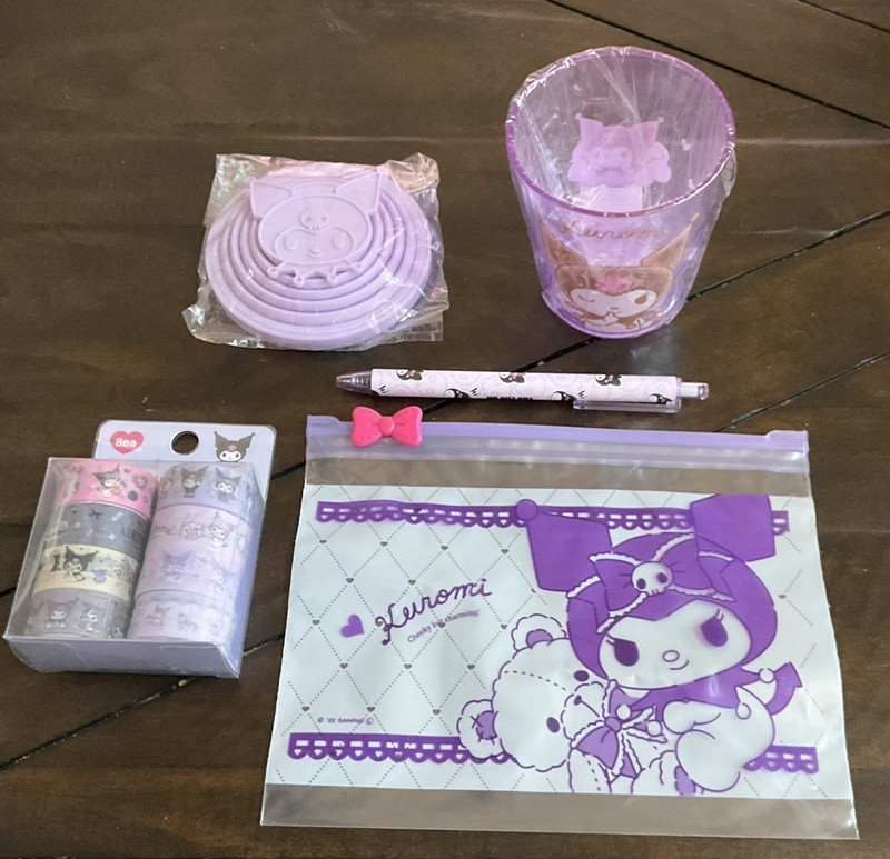 SANRIO  Kuromi Gift Set Lot Zip Top Bag, Cup, Collapsible Cup, Washi Tape, Pen