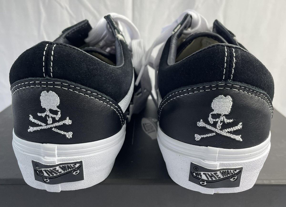 mastermind JAPAN x VANS ブラックパーカー Mサイズ mastermind JAPAN & Vans Black/White Tracksuit | Hypebeast