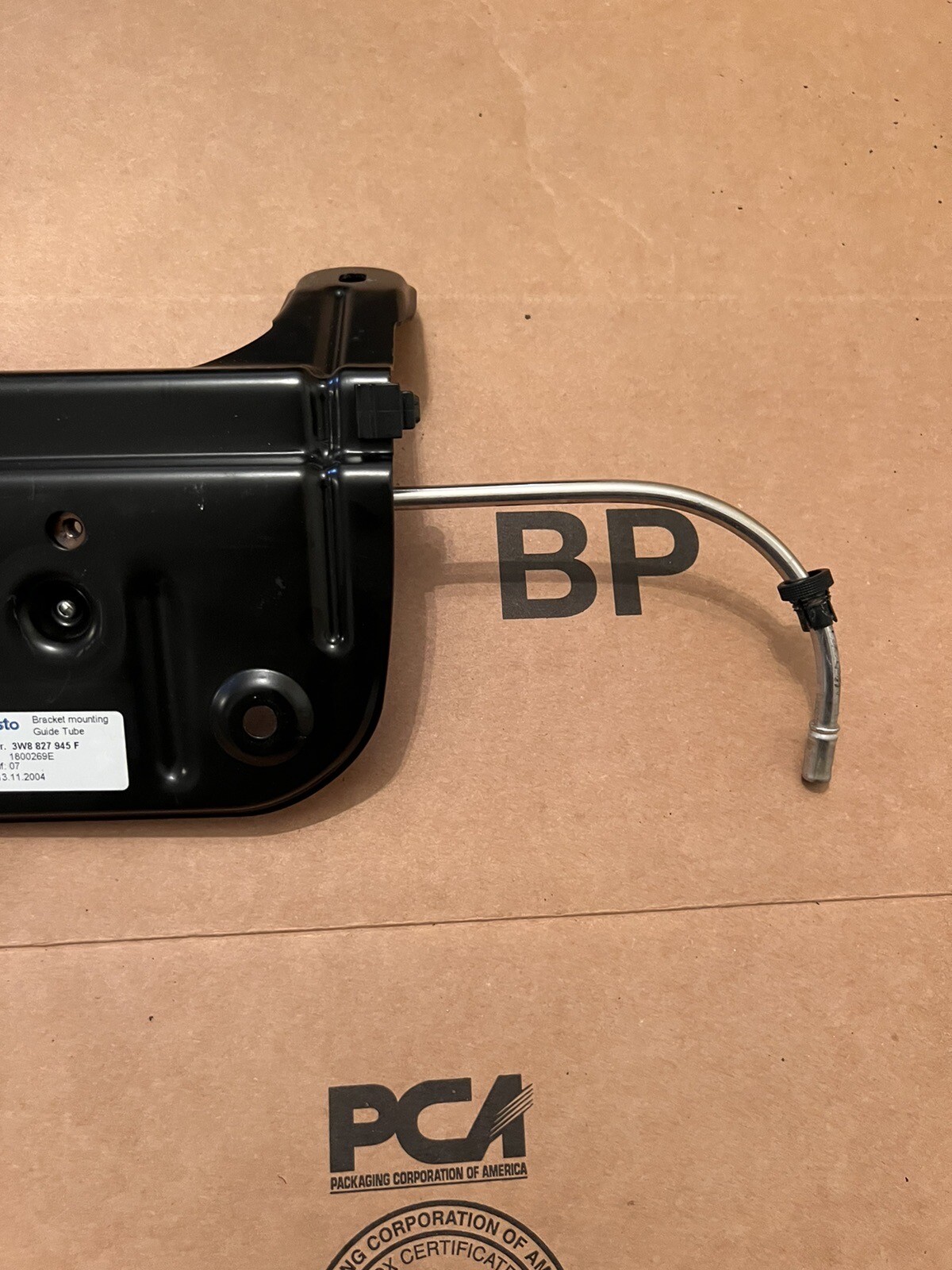 2003 - 2010 Bentley Continental GT Coupe Rear Spoiler Motor Mounting Bracket OEM