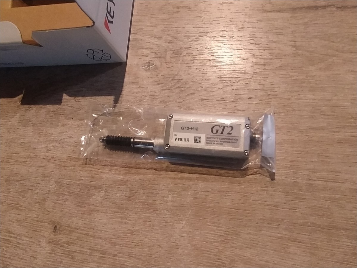 KEYENCE GT2-H12 [NEW] | eBay