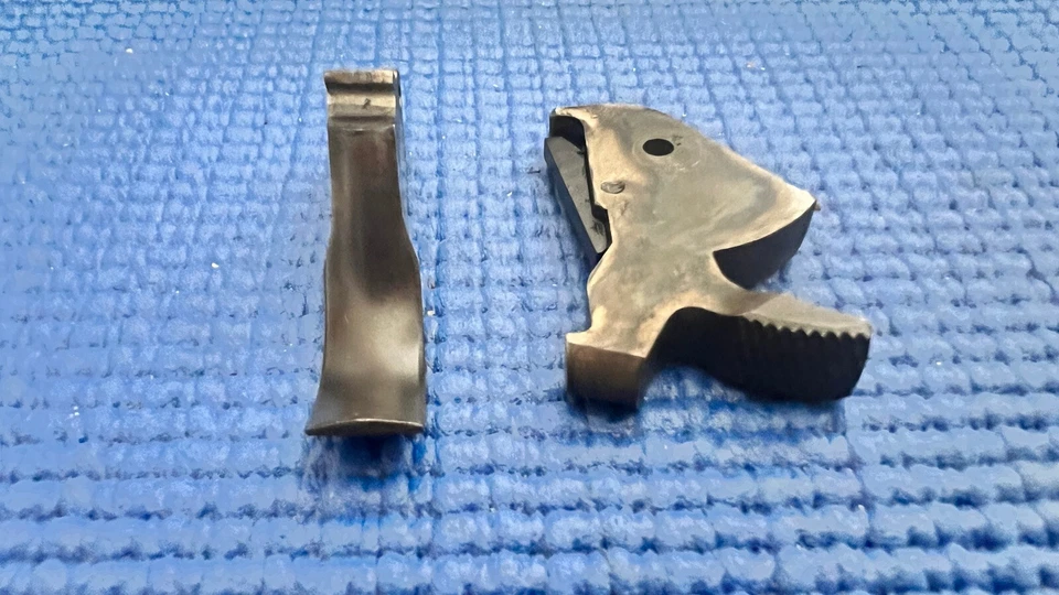 Gatillo y martillo Taurus 66 .357 Magnum estuche liso endurecido Foto 4 de 4