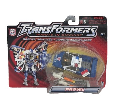 Hasbro Transformers Robots in Disguise PROWL High Speed Chaser 2001 Autobot NEW