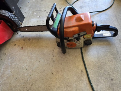 #ad Stihl 018c Not Runningneeds Carb Work For Sure But Has Compression $250.00