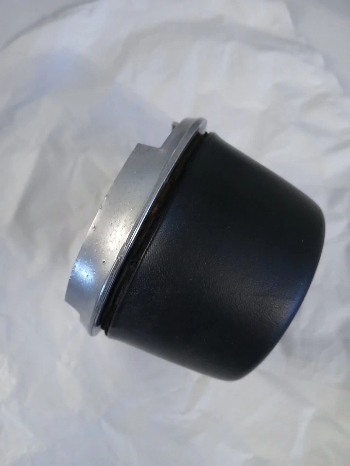 MOPAR 1968-69 MADERA VOLANTE BOCINA ALMOHADILLA RETENEDOR INTERRUPTOR CARGADOR SUPERBEE Foto 2 de 4