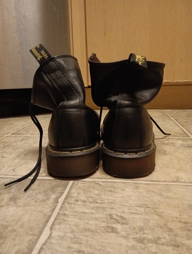 Men's Black Dr. Marten Boots Size 11 M - Picture 6 of 9