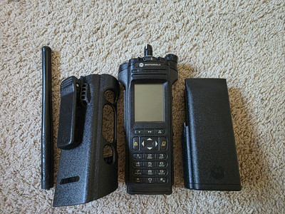 Motorola APX7000 UHF-2/7/8 P25 Trunked Portable TDMA Phase 2 FPP AES/DES/ADP TAG