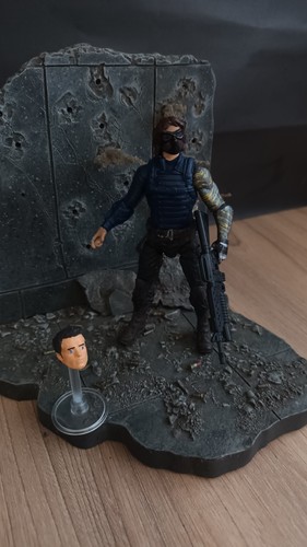 1:18 3.75 custom action figure Winter Soldier Avengers MARVEL UNIVERSE SCALE - Picture 3 of 13