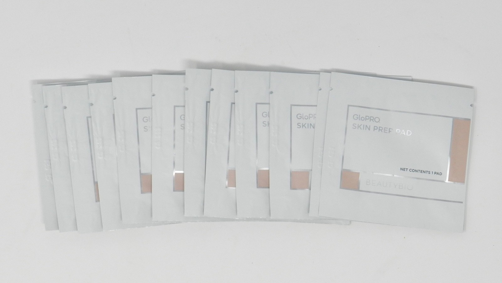 BeautyBio By Giuliana On The Glo Microneedling Tool Set Xtra Microtip + Prep Pad