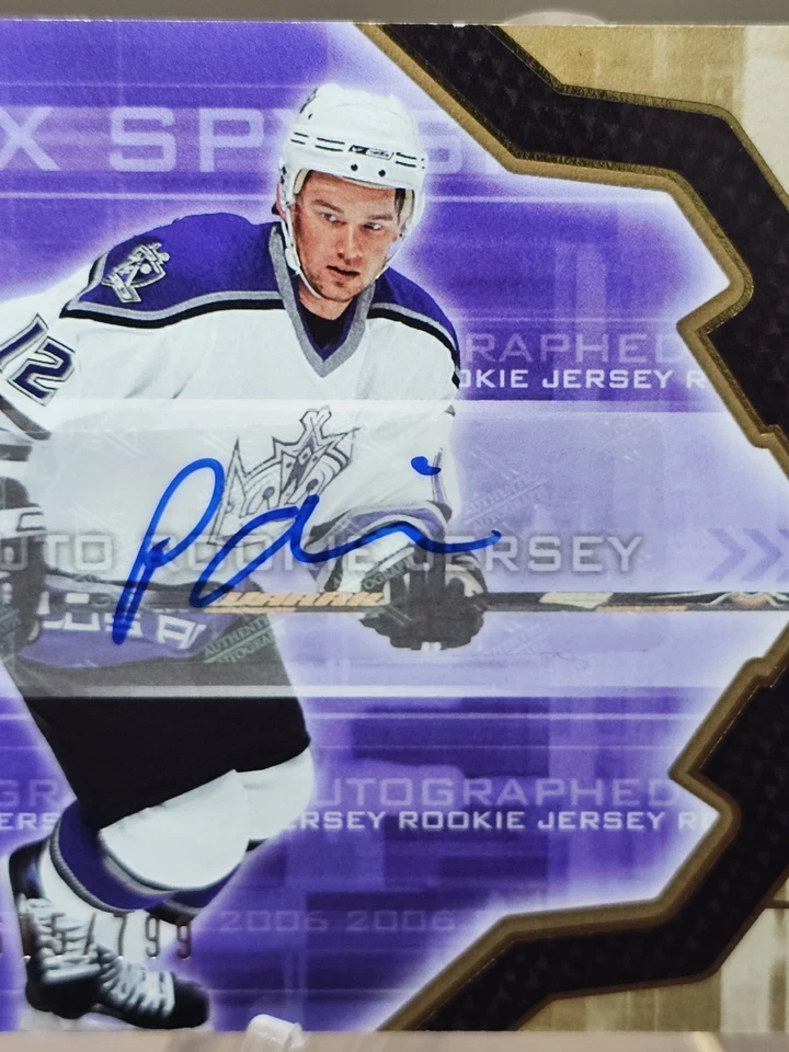 2006 07 UD SPx 675/799 Patrick O'Sullivan Dual Patch Rookie Autograph Card #188 - Image 2 of 4