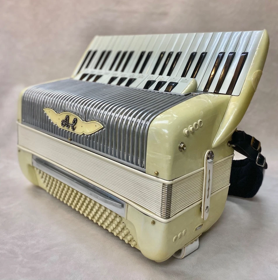 ACORDEÓN CÁMARA DALLAPE 4 LENGÜETAS TONO ÚNICO #CDJG1214 Foto 3 de 4