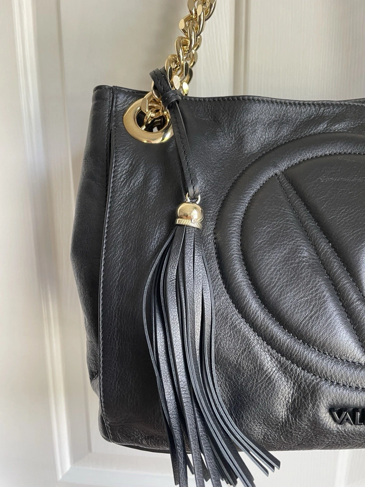 Borsa a tracolla firmata Valentino by Mario Valentino Luisa in pelle nera