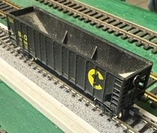 N Scale Life Like Chessie System 3-Bay Hopper...