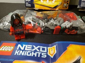 LEGO Nexo Knights - Lavaria (70335) & Clay (70330) - 100% Complete