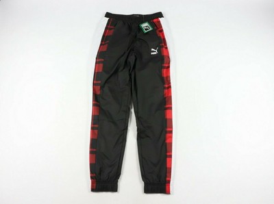 red puma joggers