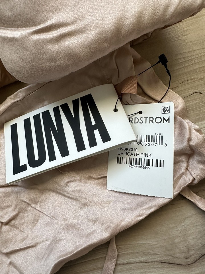 Lunya Washable Silk Sleep Mask Pink eBay