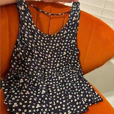 Forever21 Daisy Peplum Tank