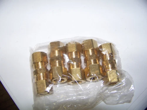 Jones Stephens (62-6) 3/8" O.D. Brass Compression Union Lead Free 5 ea C74025LF - Picture 2 of 2