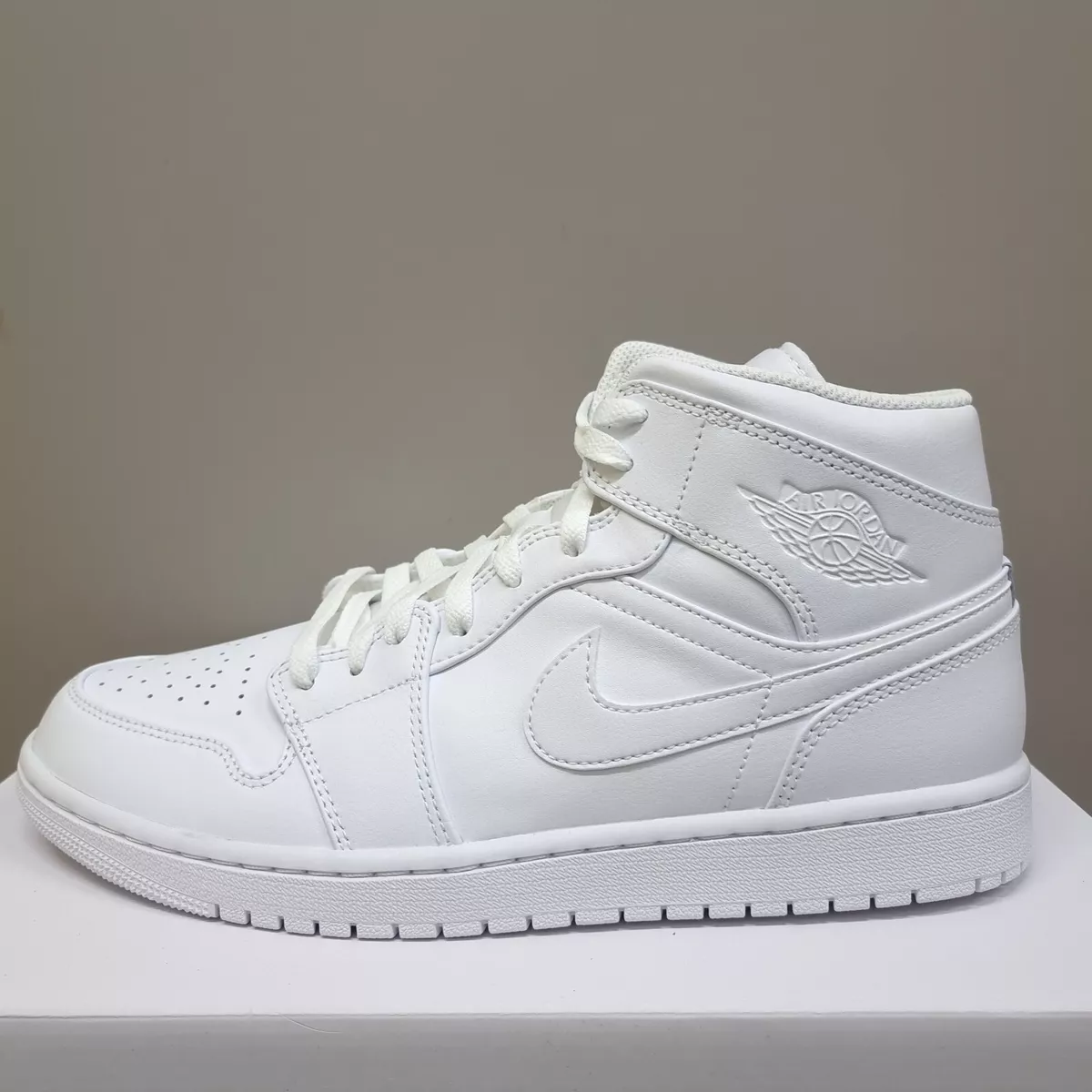 Nike aj1 mid white sale