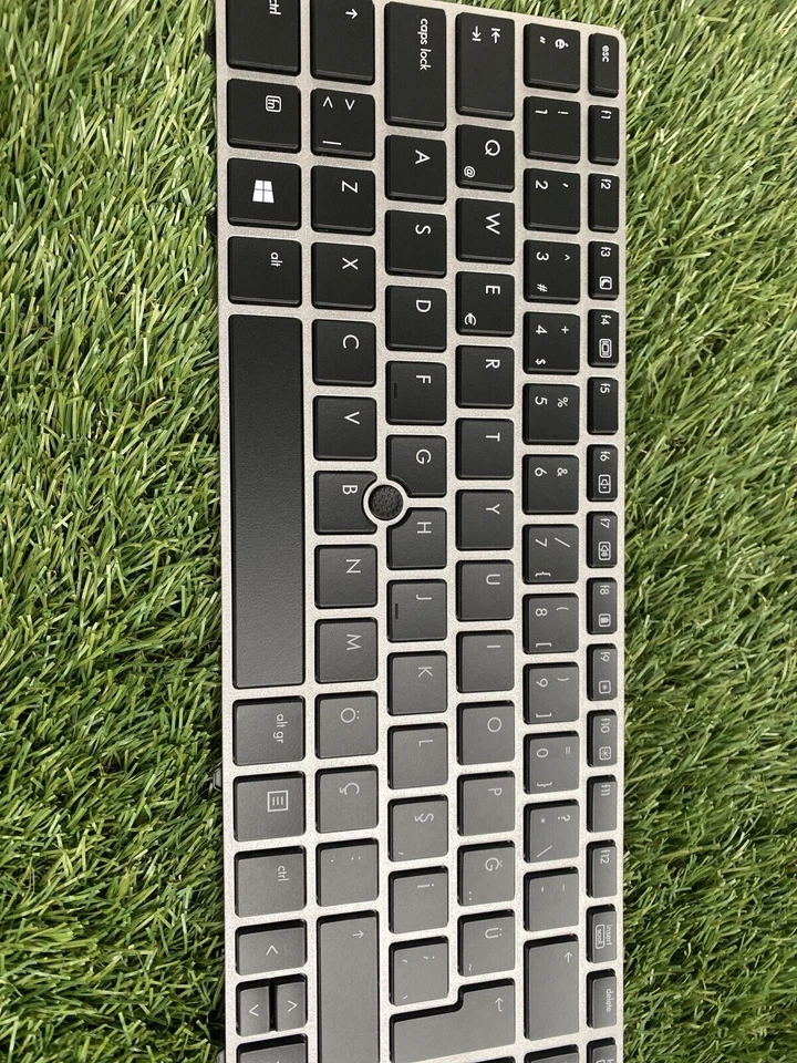 New Genuine HP 701986-141 EliteBook 8570P Keyboard With Point Stick - Turkish - Image 2 of 4