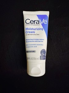 CeraVe Moisturizing Cream 1.89 fl oz NEW