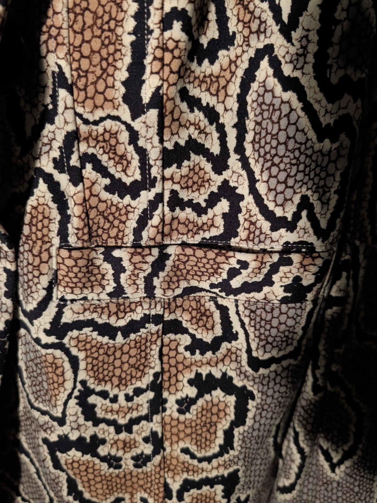 Cabi Jacket/Blouse Combo Size S Python Print Long… - image 5