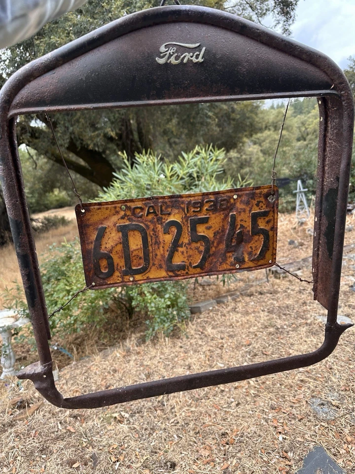 Radiador Ford Modelo T Modelo A Rejilla Antigua Cubierta Hombre Cueva Placa 1938 Foto 2 de 4
