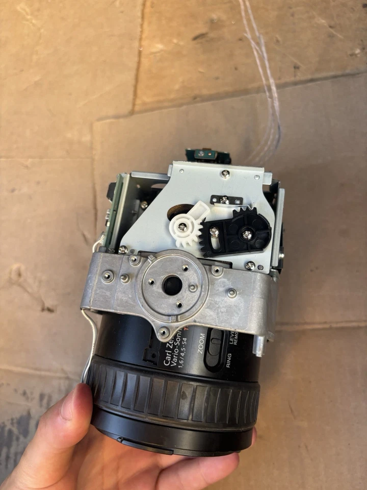 Lente Carl Zeiss Vario-Sonnar 1,6/4,5-54 solo como está ¡Salvado de chatarra! Foto 3 de 4