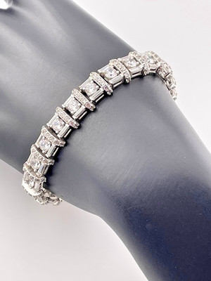 ILU FAR EAST GEM & JEWELRY 925 SILVER EXTRAVAGANT CZ BRACELET 7.25'' 25G 6016
