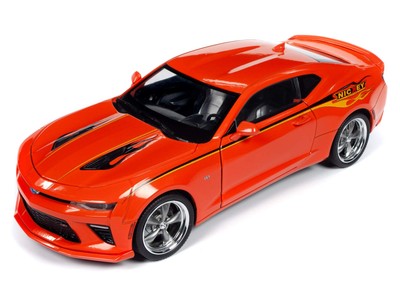 Auto World - Diecast Modellautos - 2016 Chevrolet Camaro - Maßstab 1:18 Diecast Rep
