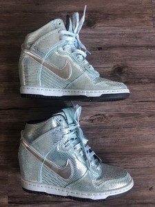 nike sky high wedges