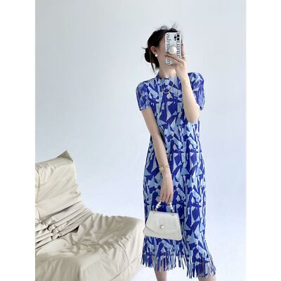 2024 Wrinkle Fashion Tassel Pencil Skirt Short Sleeved Temperament Dress