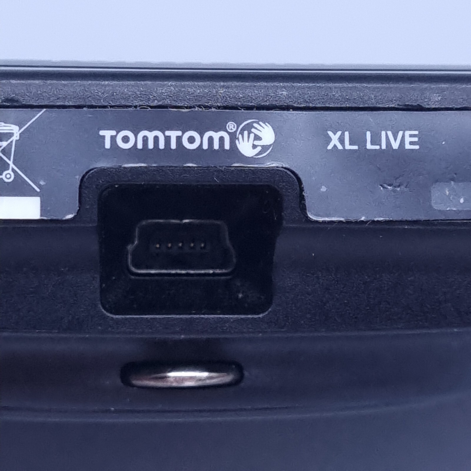 TomTom+XL+Live+IQ+Routes+UK+26+Rep+of+Ireland+V825+Automotive+GPS