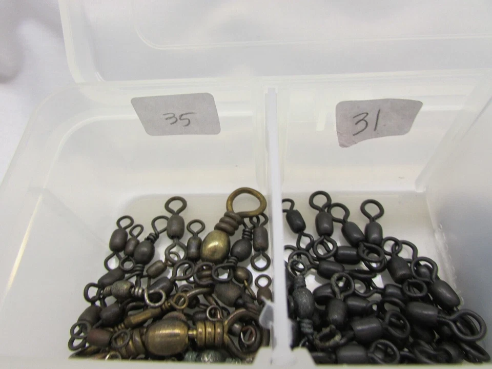 Swivel Assortment Terminal Tackle Various Sizes & Brands Rapala Tray (550pc) Z64 - Image 4 of 4