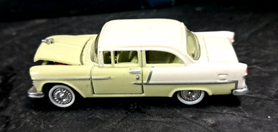 MINI METALS 1/87=HO Lime Green/White 55 Chevrolet Bel Air HARDTOP-RTR-BUILT-2 DR