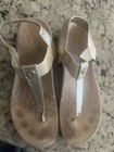 Vionic Brea Gold Metallic leather & elasticized textile T-strap sandals 11 M /43 — photo 1