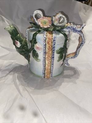 TEA POT, Ceramic Glazed Flower Fern Leaves Large Decorative 7 X 10, Signed 2003