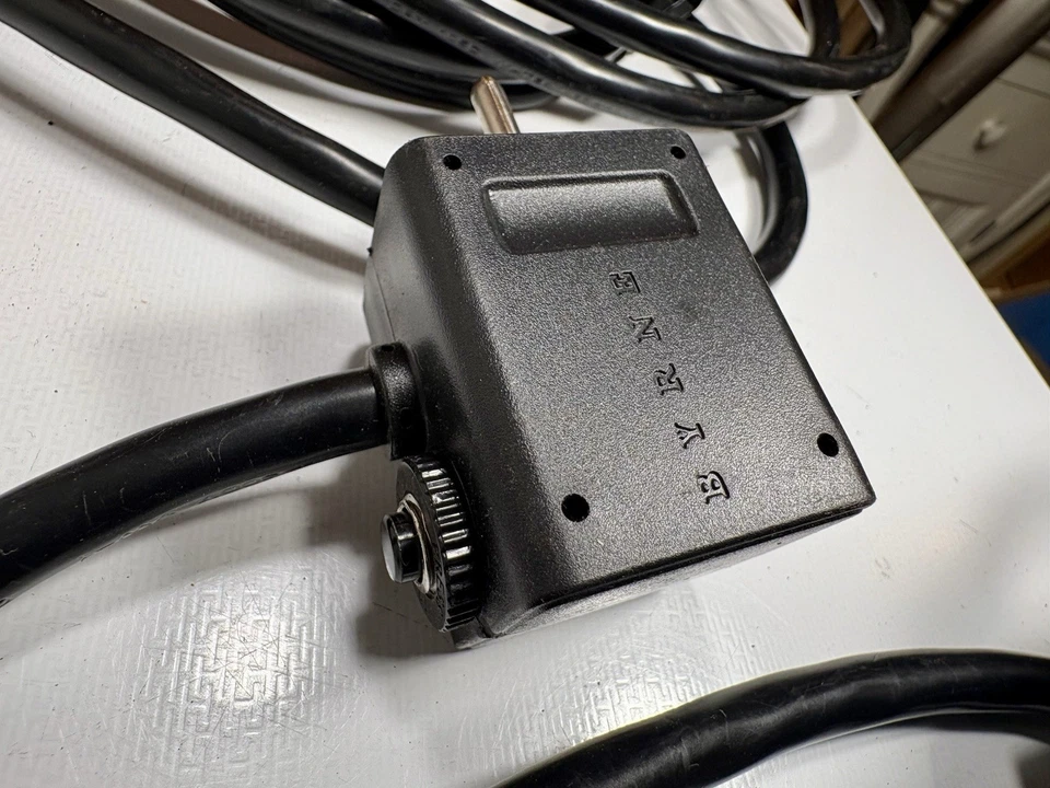 4 Heavy Duty BYRNE Furniture Power Distribution Units 15A 125V Ref# TS4TPWRD EUC - Image 4 of 4