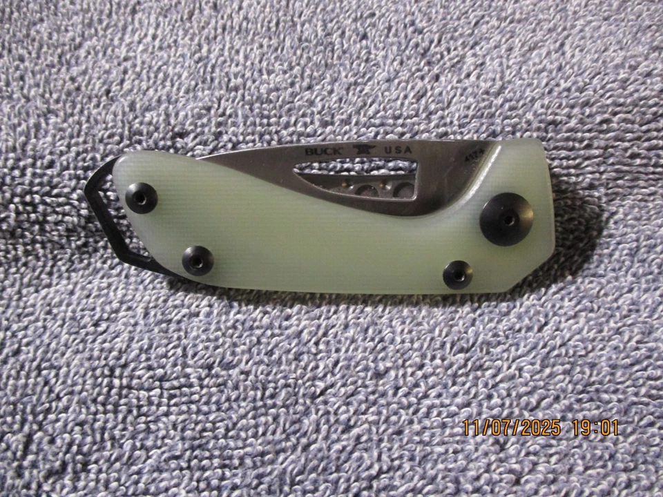 Navaja de Bolsillo Plegable BUCK USA 417 Budgie BOS S35VN Verde Mango G-10 Foto 4 de 4