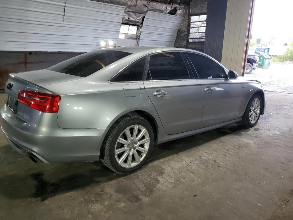 (LOCAL PICKUP ONLY) Trunk/Hatch/Tailgate Fits 12-18 AUDI A6 1994240 Foto 3 de 4