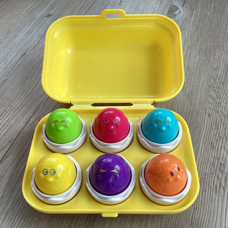 Tomy Hide & Squeek Eggs Vintage 1993 Toy Shape Sorter Box Children's Activity - Image 2 of 4