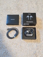 Samsung Galaxy Buds3 Pro Left Bud  Charging Case Only