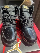 Jordan 1 Black Metallic Gold 2020 Size 5.5Y - 575441 032