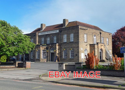 FOTO EHEMALIGER PUB LONGLEVENS DER DOPPELTE GLOUCESTER GROSSE ZIEGELKNEIPE VON DANCEY & MER