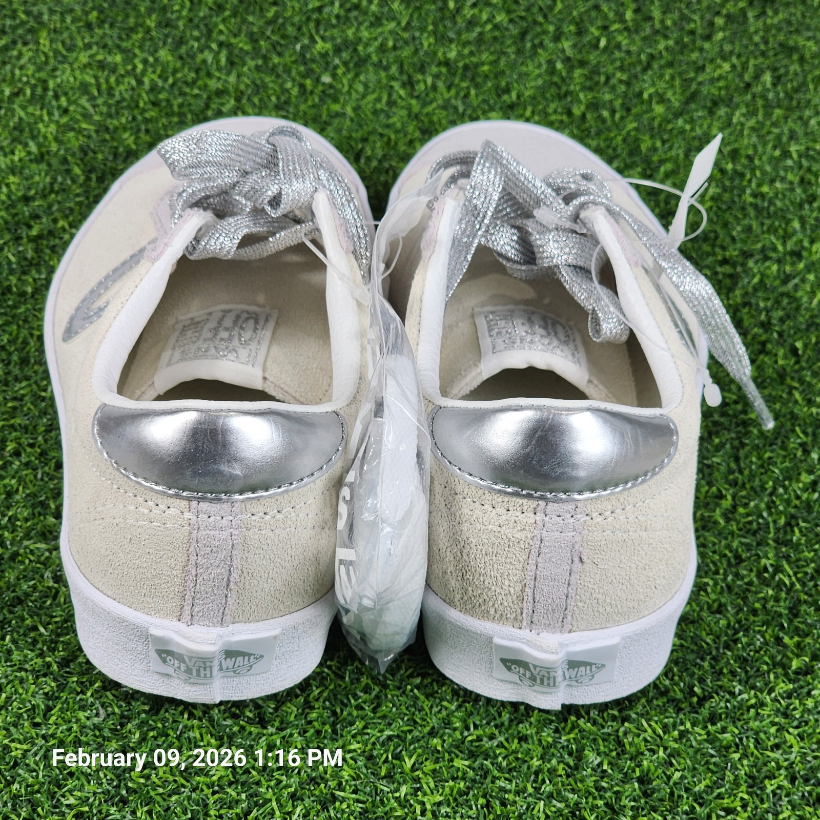 Vans Sport Low High Shine Shoes Women's Size 6 Skateboarding NEW Gray White City thumbnail 3