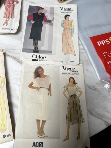 9 x Vintage Vogue Sewing Patterns Lot Cut Very Easy Designs Incl Size 12 - Picture 5 of 14