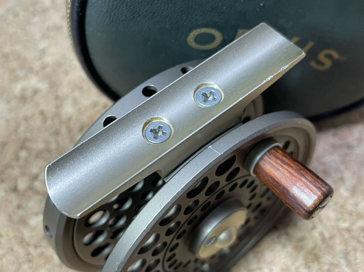 Orvis Cfo 2 Disc Fly Reel C.F.O. With Case Engine In Good Orvis Cfo 2 Disc Fly Reel C.F.O. With Case Engine In Good