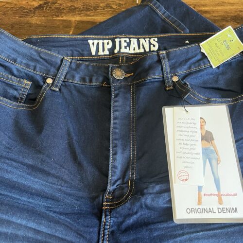 VIP Jeans Medium Wash Jeans Size 17/33 Women's Juniors