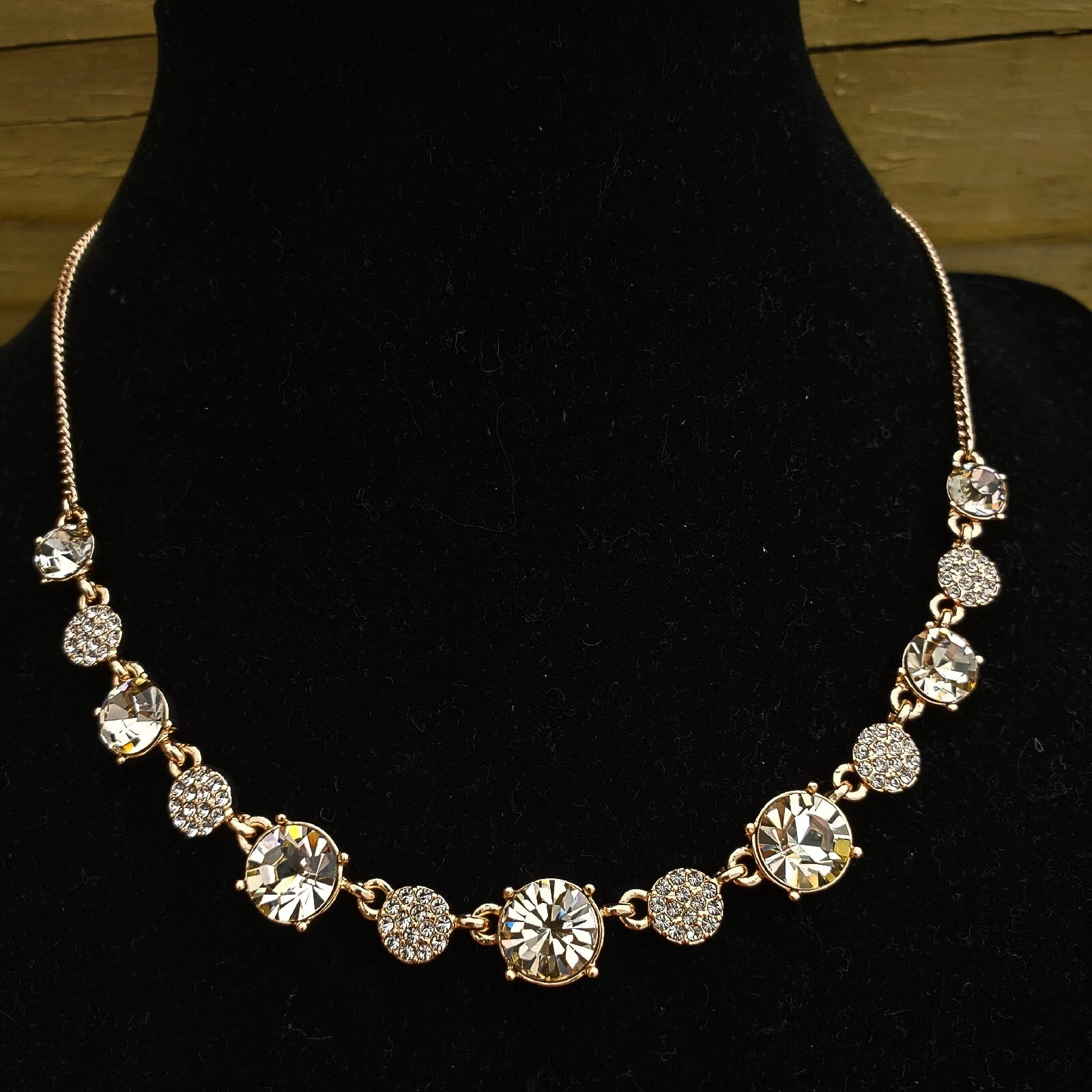 Givenchy Collana con Cristalli Tono Oro Rosa Estensore 16" + 3"