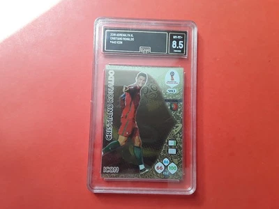 Panini FOOTBALL RUSSIA 2018 CRISTIANO RONALDO PORTUGAL ICON #443 GMA 8,5 - Photo 1/2