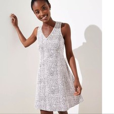 LOFT Rose Jacquard flare dress size 4 pink black floral textured sleeveless